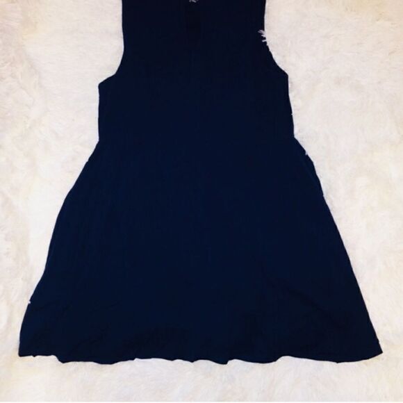 Francesca’s Dress   - Picture 5 of 8